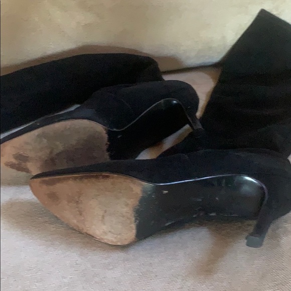 Stuart Weitzman Dynamo Black Suede Boots - Picture 2 of 7